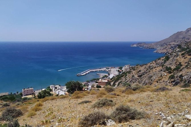 Jeep Safari 4x4 Crete real off road mountain tracks with Lunch from Hersonissos - Guides like Louise and Gijs: why the day feels friendly