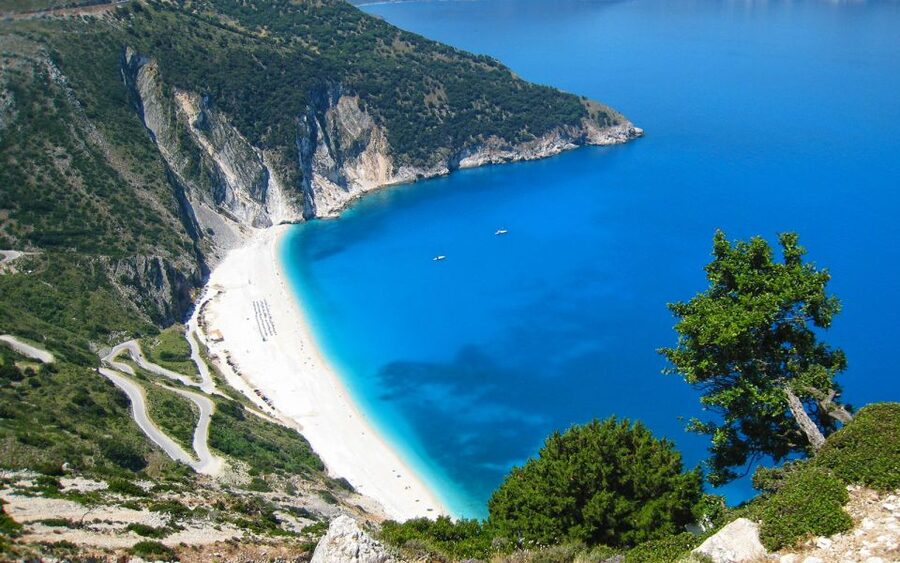 Kefalonia: Assos and Fiscardo Guided Tour - Should you book the Kefalonia Assos and Fiscardo guided tour?
