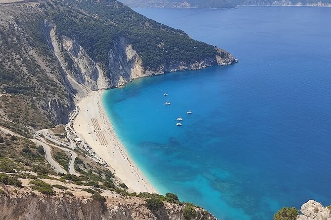 Kefalonia Half Day Private Tour & Shore Excursion - Melissani Cave Lake: boat time and sunlight through the opening