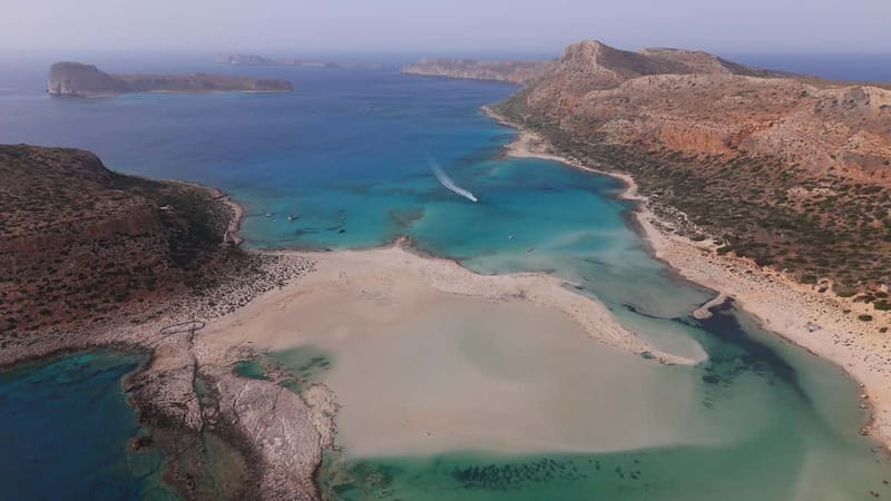 Kissamos: Balos & Gramvousa Luxury Catamaran Cruise - Onboard lunch and drinks: the practical luxury people rave about