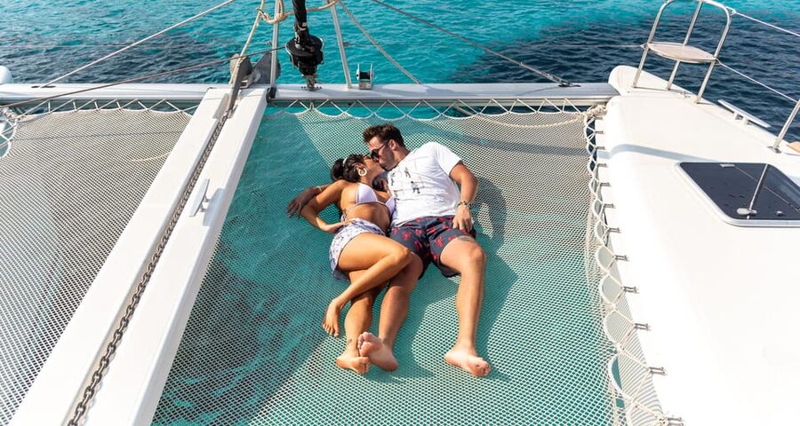 Kissamos: Balos & Gramvousa Luxury Catamaran Sailing Cruise - Food and Drinks: What the Nutritionist Touch Really Means