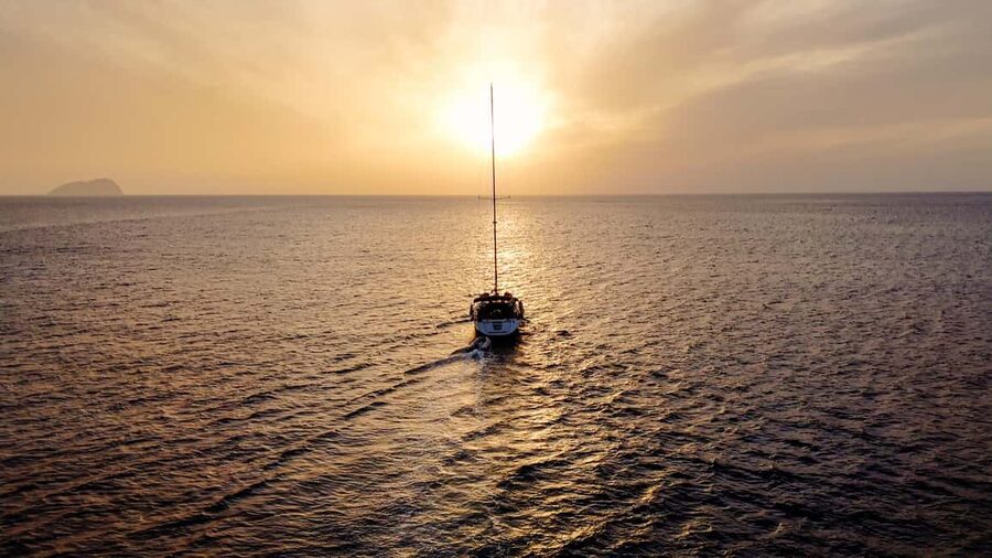 Kissamos: Balos Lagoon Sunset Cruise with Swimming & Snacks - Balos Lagoon: the swim stop and what “anchored in the bay” means