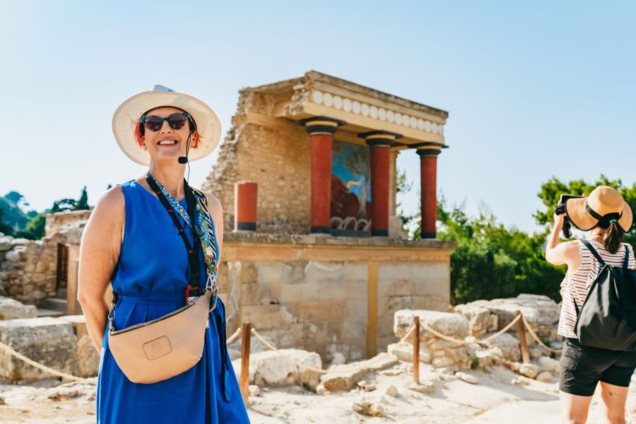 Knossos: Knossos Palace Skip-the-Line Guided Walking Tour - What you actually see at Knossos Palace, in story order