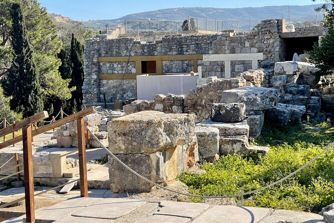 Knossos & Lassithi Private Tour–Discover Zeus’s Land with a Local - Myth stops: Zeus Cave and Kronos Cave, what you’ll see without entering