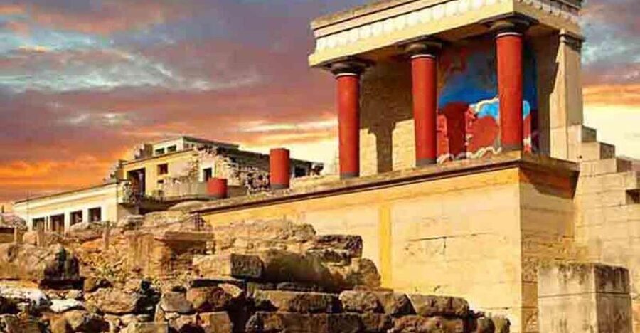 Knossos Palace & Heraklion Full-Day Tour from Chania Area - Free time in Heraklion: best way to use your 2 hours