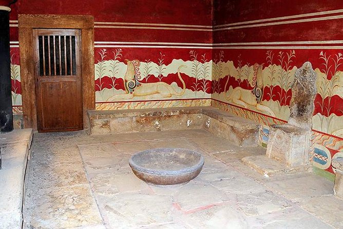 Knossos Palace Skip-the-Line Ticket (Shared Tour Group) - Small group pacing and headset comfort