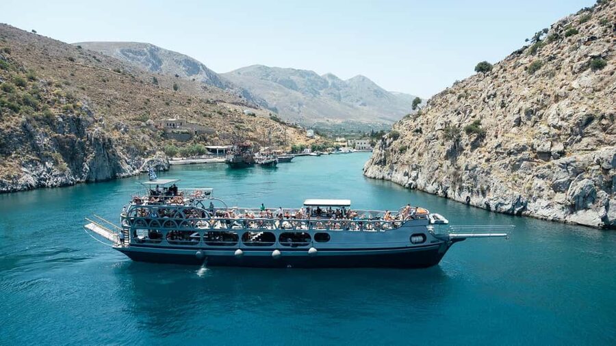 Kos Pearl 3 Island: Lounge in Luxury on the Aegean Waves - On Board: Space, Music, and That Crew Energy (Including Mustafa)
