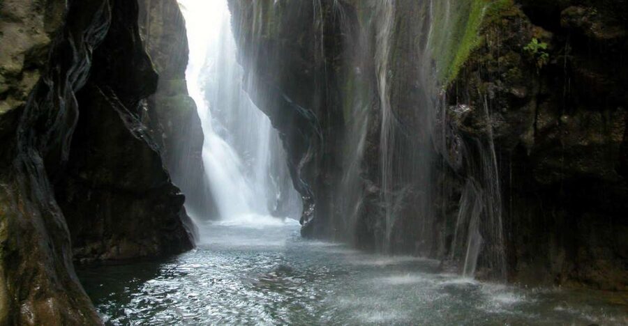 Kourtaliotiko Gorge River Trek with Lunch! Pick-up Avaliable - Following the river deeper: natural pools, photo spots, and staying away from crowds