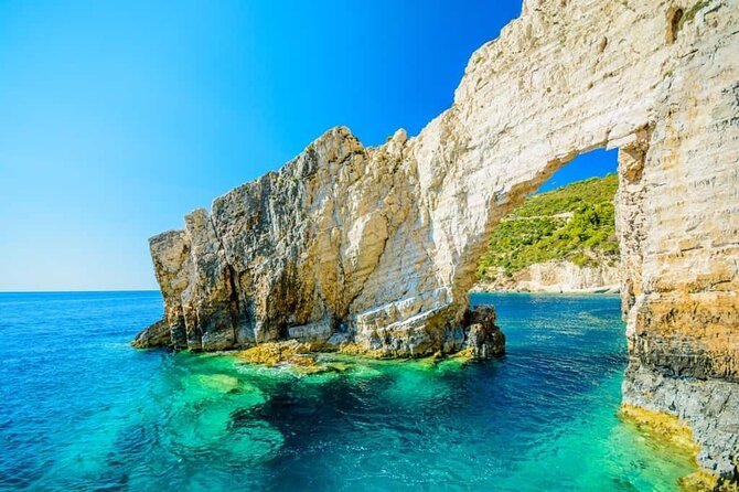 Laganas Zakynthos: Marathonissi, Keri Caves and Turtles Spotting - Cape Marathia and Keri Caves: The Best Parts Are on the Boat