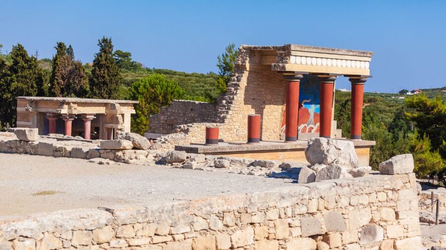 Lassithi, Zeus Cave, Olive Mill Farm & Knossos Combo Tour - Psychro Cave, Zeus Cave: the hike matters more than you think