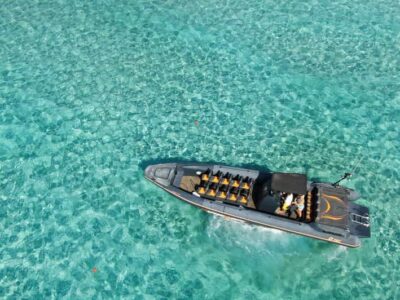Limeniskos: Gramvousa and Balos Speedboat Tour with Drinks