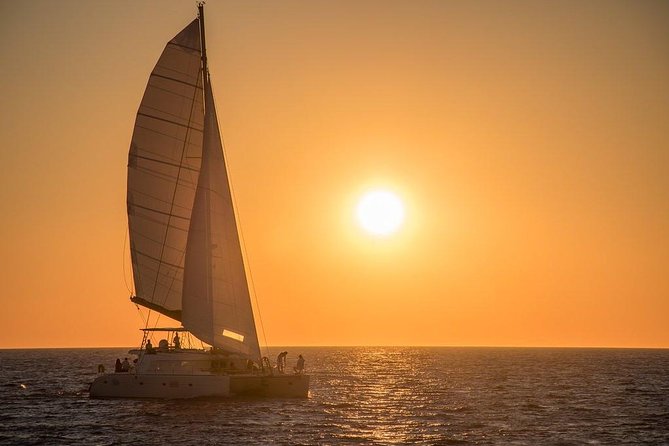 Luxury Small-Group Catamaran Cruise with BBQ, Open bar & Transfer - Red Beach and White Beach: Photo Stops That Also Deliver Water Time
