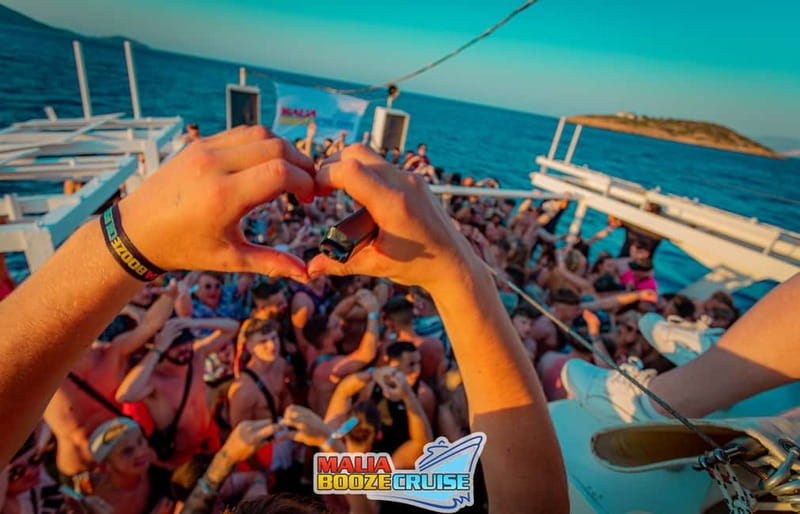 Malia: Booze Cruise Boat Party with Live Dj - Lunch on board: simple, included, and timed for party mode