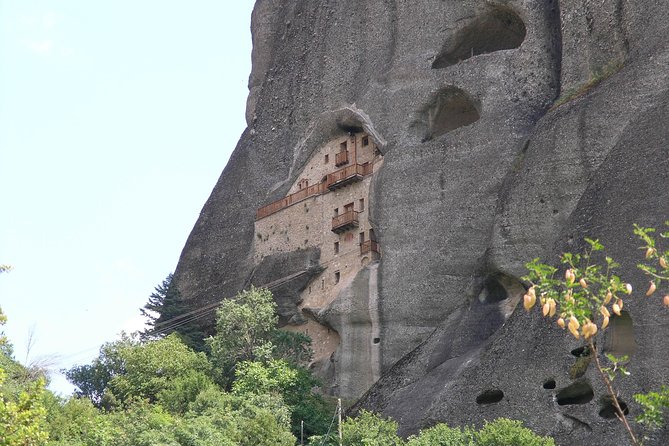 Meteora All Monasteries Tour with Photo Stops - Logistics from Kalambaka: your half-day starts at the right base