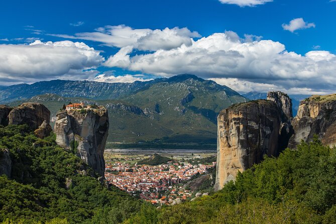 Meteora Day Trip with central Pick up & optional Lunch - What to pack: practical items that stop the little annoyances