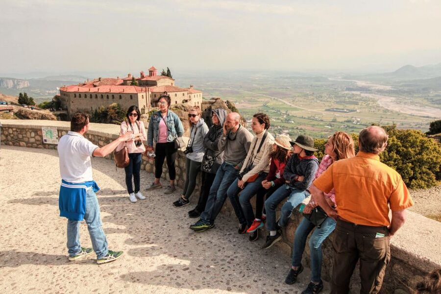 Meteora: Half-Day Meteora Monasteries Small Group Tour - Three monastery interiors, plus seeing the rest from strategic angles