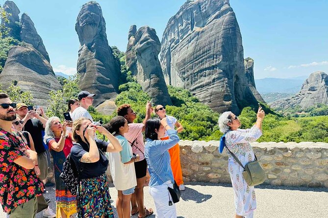 Meteora Monasteries & Caves DayTrip from Athens with Greek Lunch - The 4-Hour Meteora Circuit: How the Day Feels Up on the Rocks
