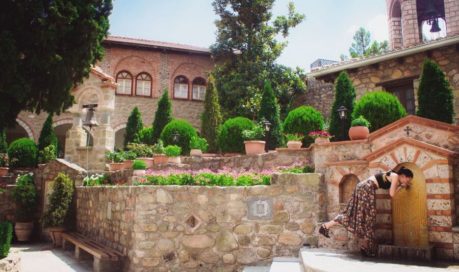 Meteora: Monasteries Tour, Lunch, and Athens Transfer Option - Should You Book This Meteora Tour?