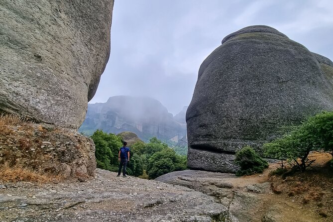 Meteora Small Group Hiking tour with Transfer and Monastery Visit - Stop 1: Hike Meteora’s rock forest on local-style trails