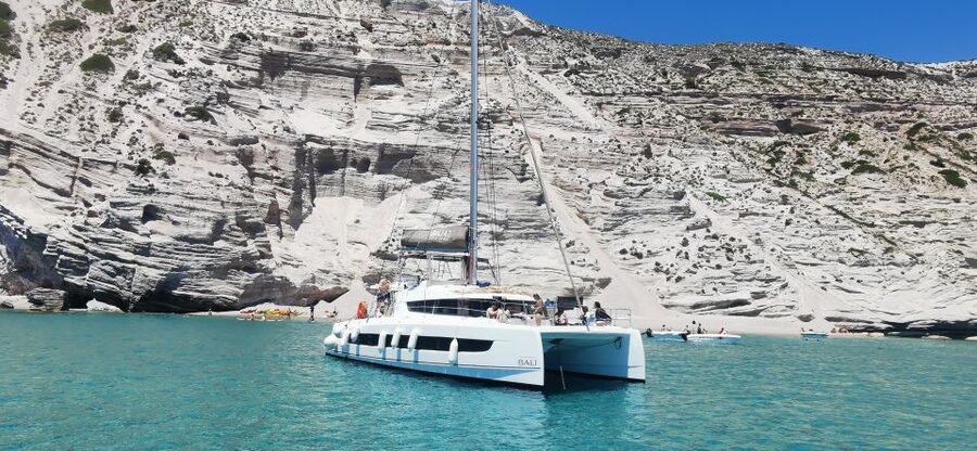 Milos: Full-Day Catamaran Cruise with Food and Open Bar - What I Like Most, Based on How People Describe the Day