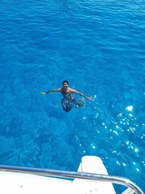 Milos: Half-day Kleftiko, Catamaran Trip | Lunch & OpenBar - Key highlights worth caring about