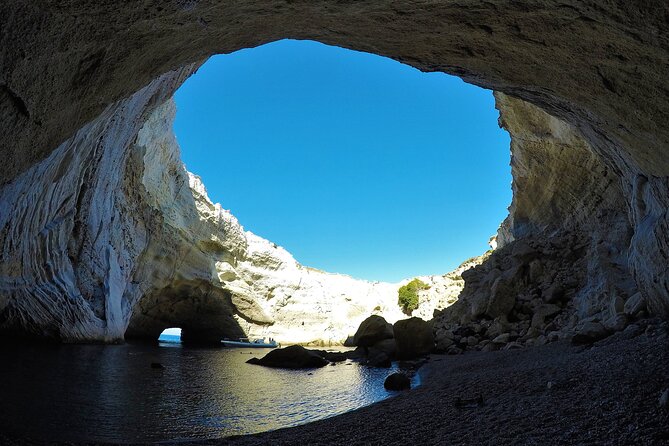 Milos: Half-Day Speedboat Cruise to Kleftiko with snorkeling tour - Snorkelling in a West Milos bay: guided, gear-in-hand, camera-ready