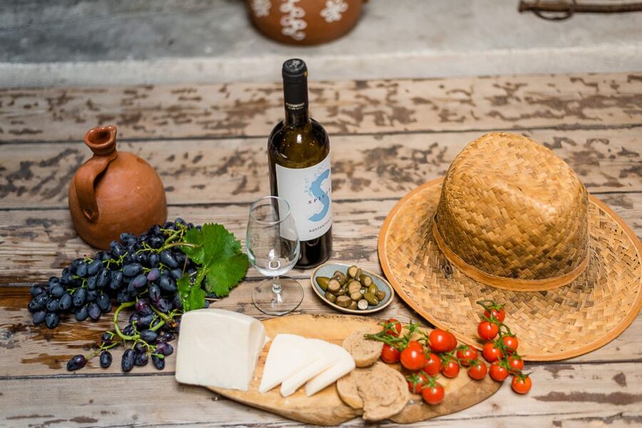 Milos Island: Kostantakis Winery Wine Tasting Experience - Key Things I’d Highlight Before You Go