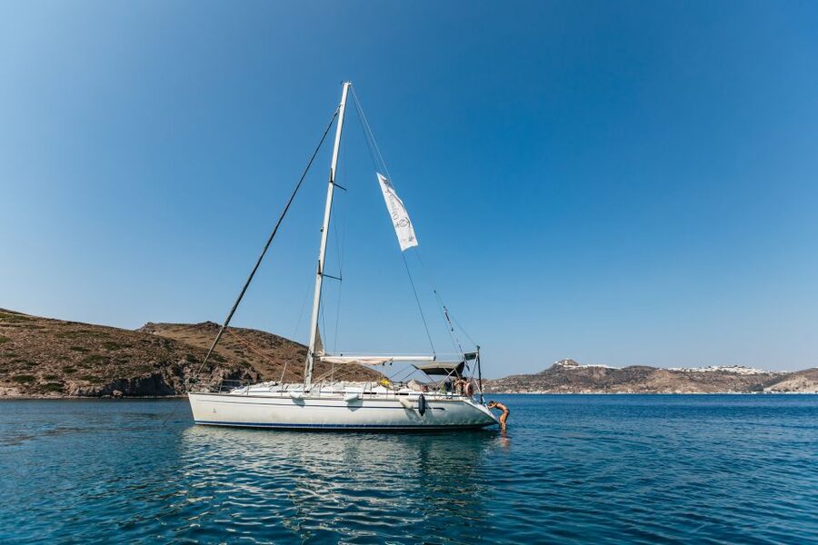 Milos: Kleftiko Cruise with Meal, Drinks and Photos at Sykia - Kalogries beach break: breakfast first, then sand and snorkel