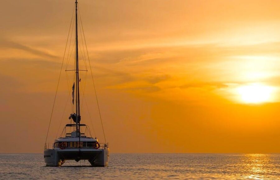 Milos: Kleftiko Sunset Catamaran Cruise with Meal & Drinks - Key things I’d actually plan around