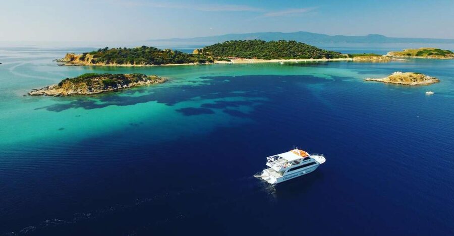 Mount Athos Glassbottom Cruise with Ammouliani Island visit - Drenia islets: the short pass you’ll actually want photos of