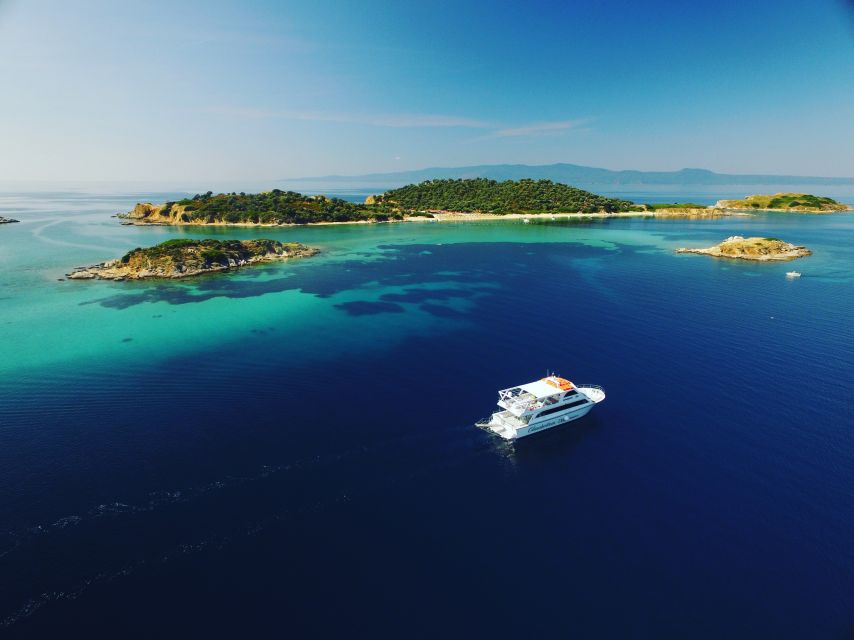 Mount Athos Glassbottom Cruise with Ammouliani Island visit - The guide and the audio: what to expect when the boat gets loud