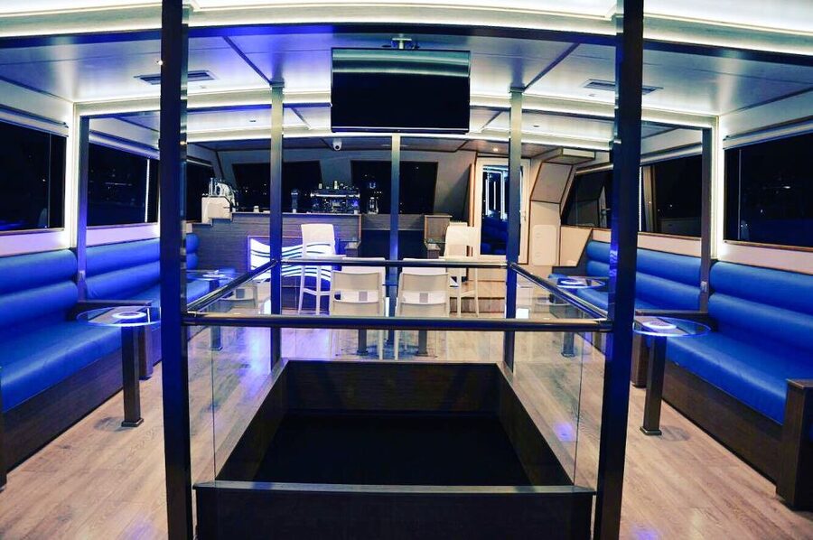 Mount Athos Glassbottom Cruise with Ammouliani Island visit - Who this tour suits best