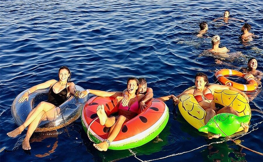 Mykonos: Sunset Boat Party with Open Bar & Live DJ - Practical planning: what to bring, what to skip, and how to avoid hassles