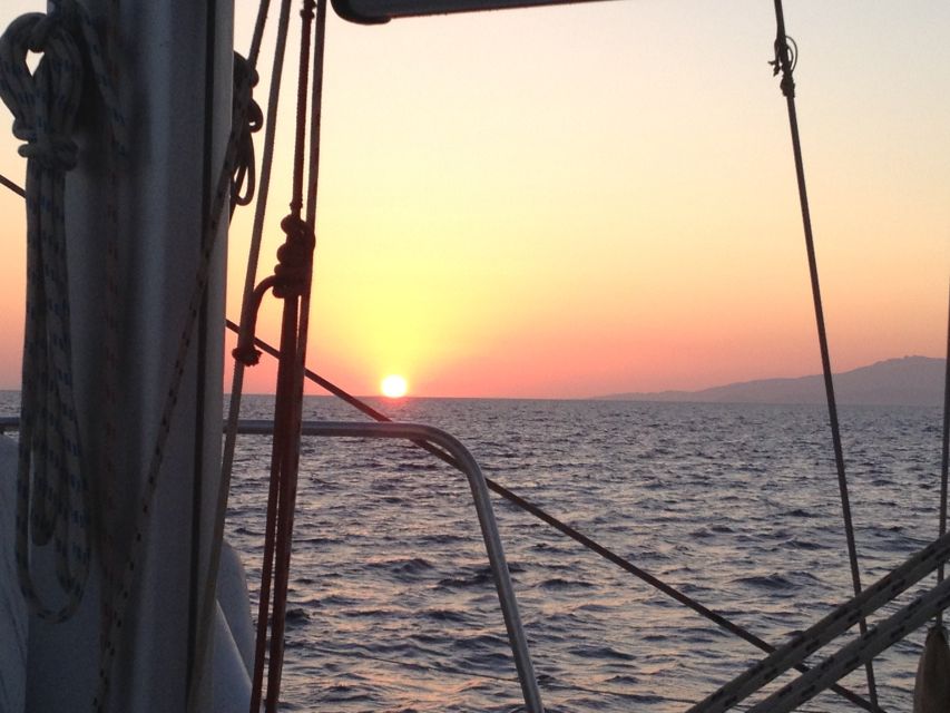 Mykonos: Sunset Sail Cruise to Rhenia, Beach Hopping, Dinner - Beach Safari From the Water: Psarou, Platis Gialos, Paraga, Paradise, Ornos