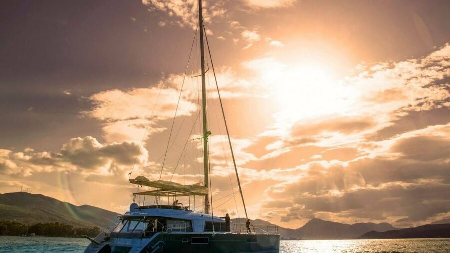 Naxos: Catamaran Cruise with Lunch & Drinks - Drinks and onboard vibe: local wine, beers, and coffee after you cool off