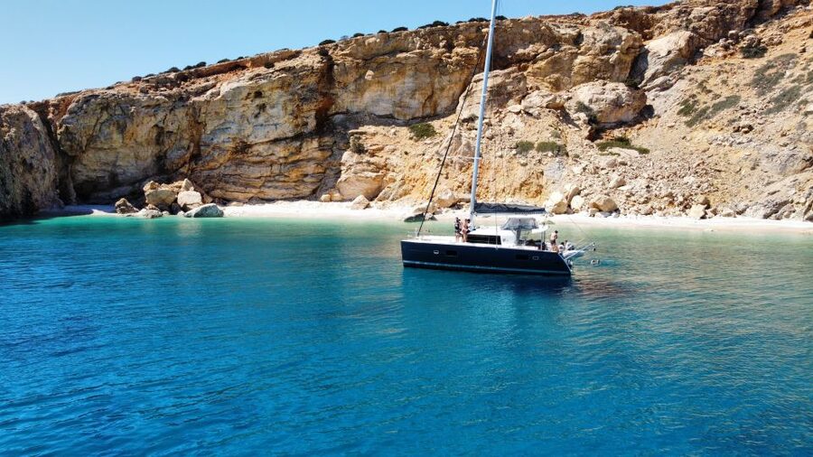 Naxos: Catamaran Cruise with Lunch & Drinks - Sailing time and wind changes: why safety matters on a boat day