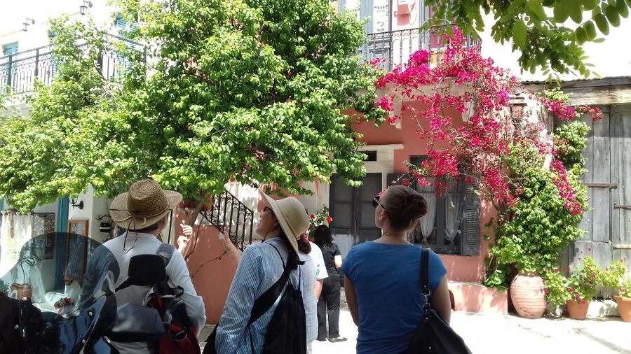 Naxos Island: Full–Day Historical Bus Tour - Free time to swim or lunch: how to use it well