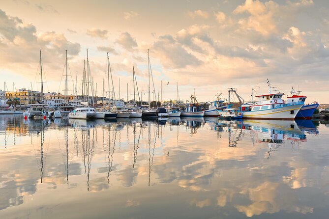 Naxos Town Sunset Walk - Golden hour backstreets, shopping and dining tips that save time