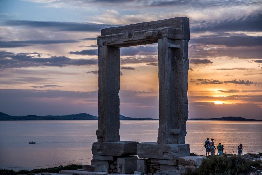 Naxos: Wine and Mythology Sunset Tour - Tips to make your evening smooth, not stressful