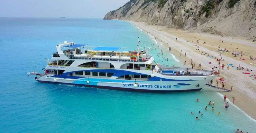 Nidri daily cruise in the Ionian with Makedonia Palace - Nydri morning start on the Makedonia Palace