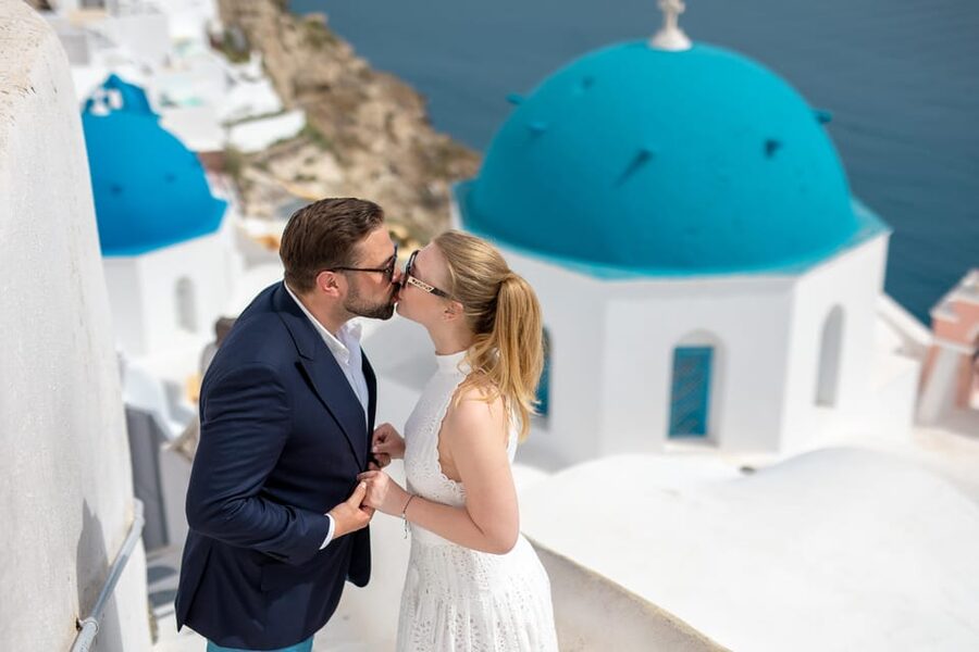 Oia: Couple photoshoot with 30 edited Photos - Key Highlights You’ll Feel Immediately