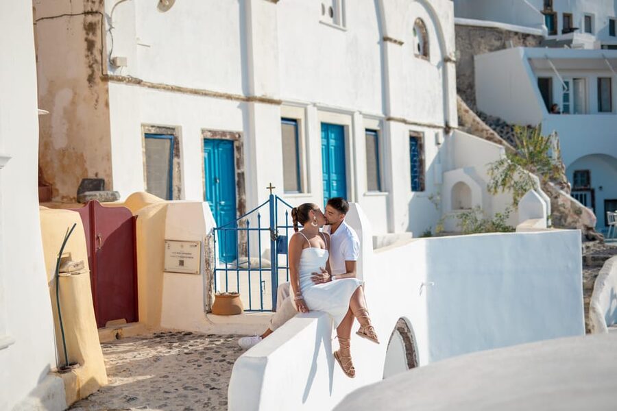 Oia: Couple photoshoot with 30 edited Photos - Oia Blue Domes, Whitewashed Houses, and Why This Backdrop Works