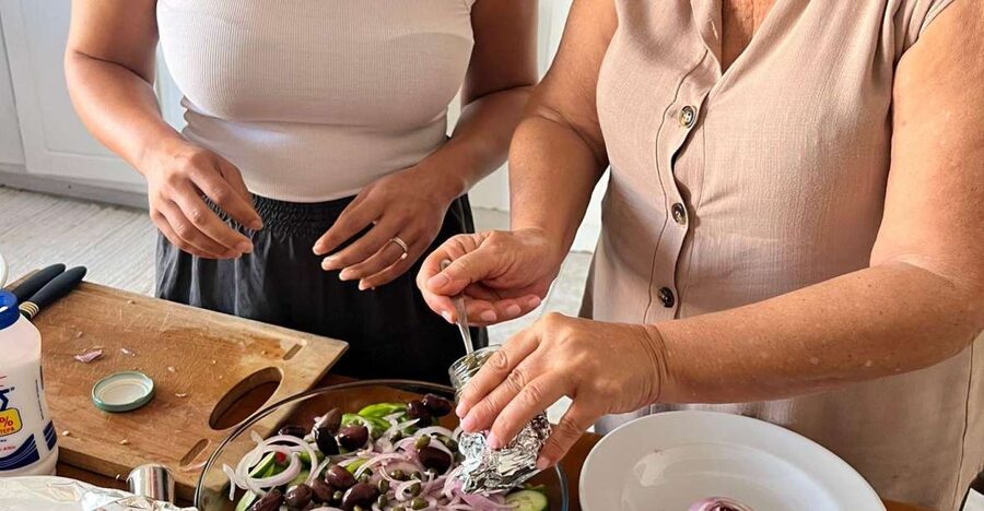 Oia: Greek Cooking Class and Lunch with a Local Grandmother - Oia Yiayia Areti: Cooking Class in a Real Home Kitchen