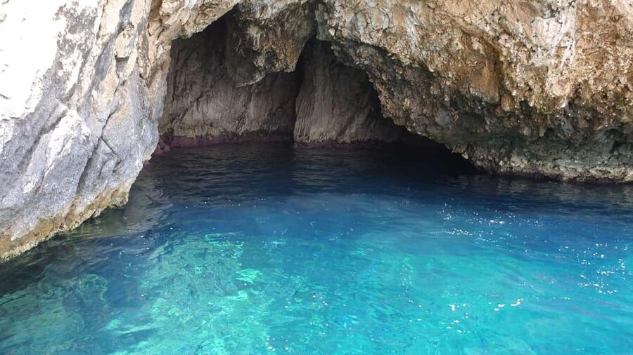 Paleokastritsa: Kasteli, Blue Caves, & Limni Beach Boat Trip - Limni Beach Glyko: The 1.5 Hours That Sets the Tone