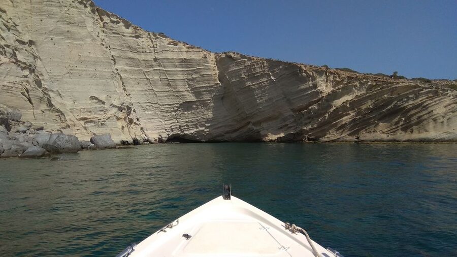 Paros: Full-Day Small Boat Rental with Self-Driving - Faneromeni beach: switch from lagoon to coastline