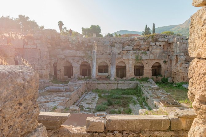 PELOPONNESE HIGHLIGHTS PRIVATE: Corinth Mycenae Nafplio Epidaurus - Price and logistics: where the value really shows up