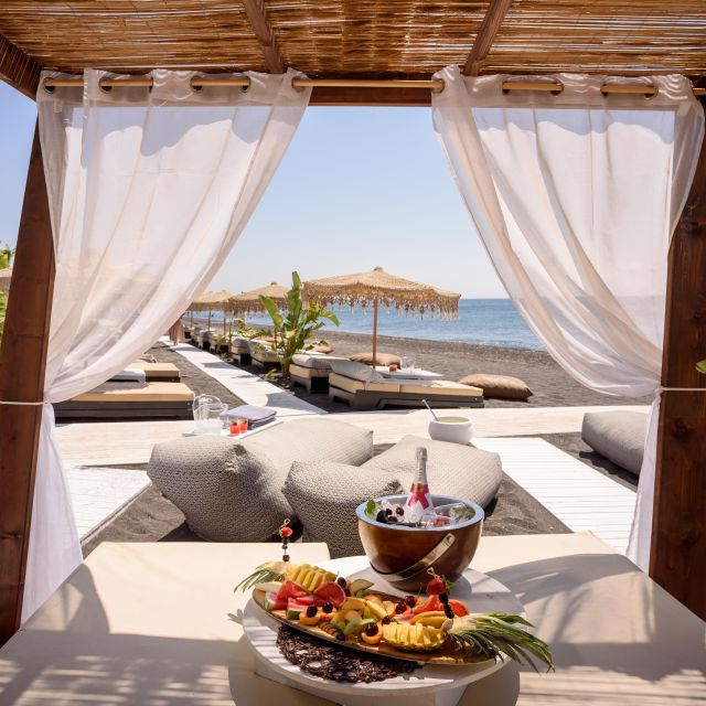 Perivolos Beach: Sun-Bed Experience FortyOne Bar Restaurant - The service details that make this worth it (when it works)