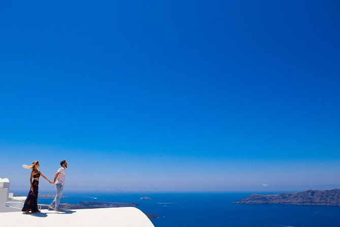 Personal Travel and Vacation Photographer Tour in Santorini - Practical Tips for a Smoother Shoot in Santorini
