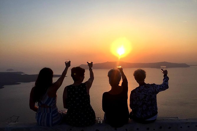 Private Santorini Tailor Made - Choice of the Guest! - Picking the right length: 4 hours is focused, 8 hours is where it gets fun