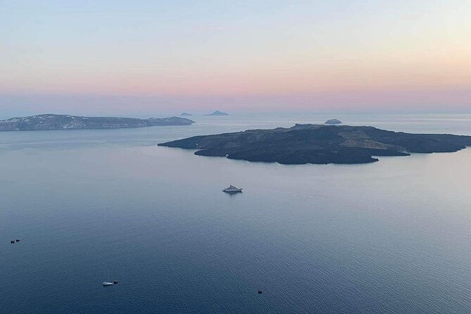 Private Tailor-Made Santorini Tour with Local Driver - Megalochori and Pyrgos: real villages, not just viewpoints
